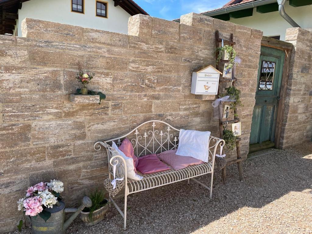 Landgasthaus Zur Linde Pleiskirchen Exteriör bild