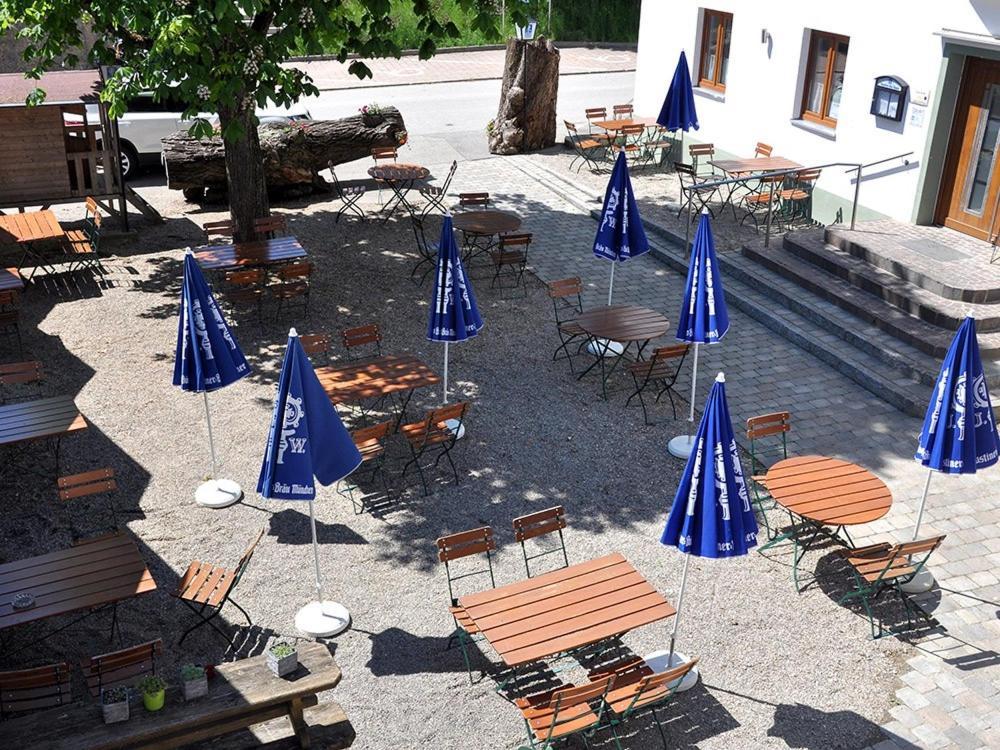 Landgasthaus Zur Linde Pleiskirchen Exteriör bild